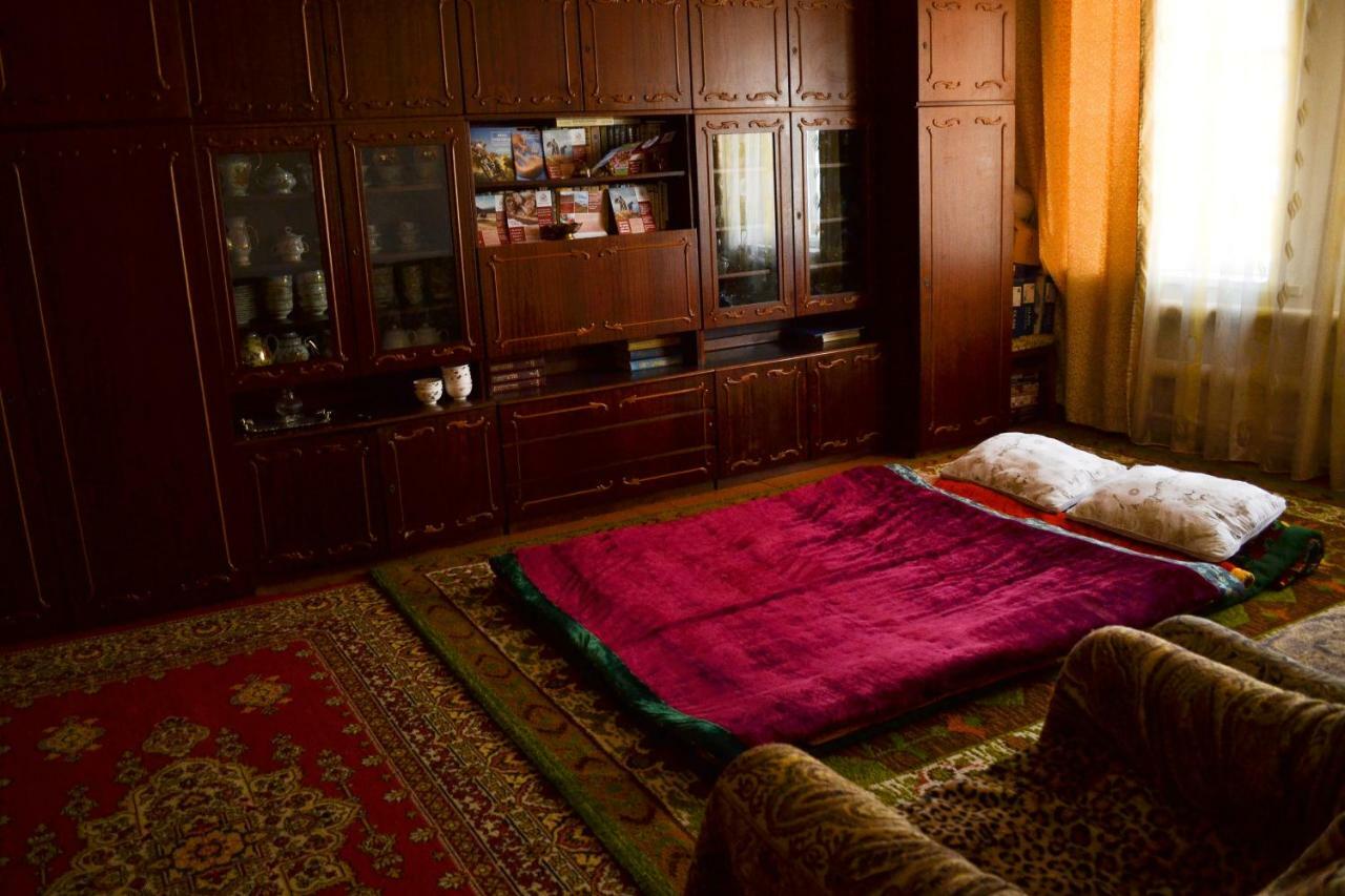 Guesthouse Bermet Tong エクステリア 写真