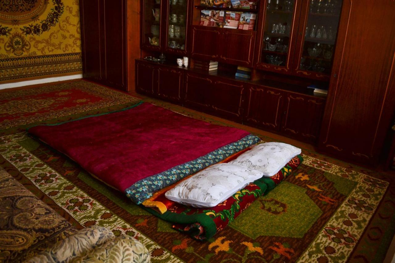 Guesthouse Bermet Tong エクステリア 写真