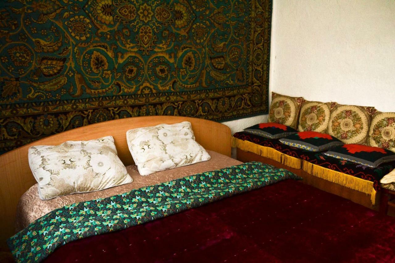 Guesthouse Bermet Tong エクステリア 写真