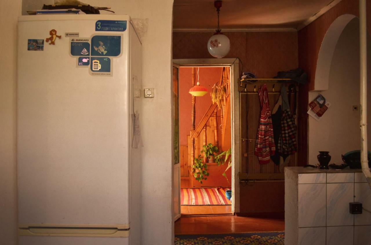 Guesthouse Bermet Tong エクステリア 写真